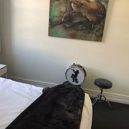 Cat&Fiddle Balmain Otel Sidney Dış mekan fotoğraf