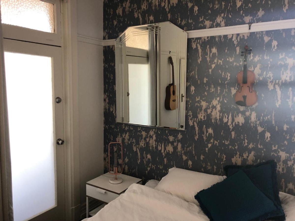 Cat&Fiddle Balmain Otel Sidney Dış mekan fotoğraf